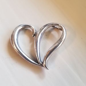 James Very Retired Sterling Silver Heart Pendant